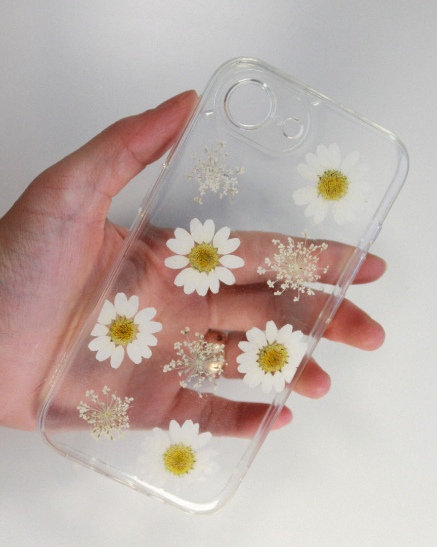 iPhone 16e