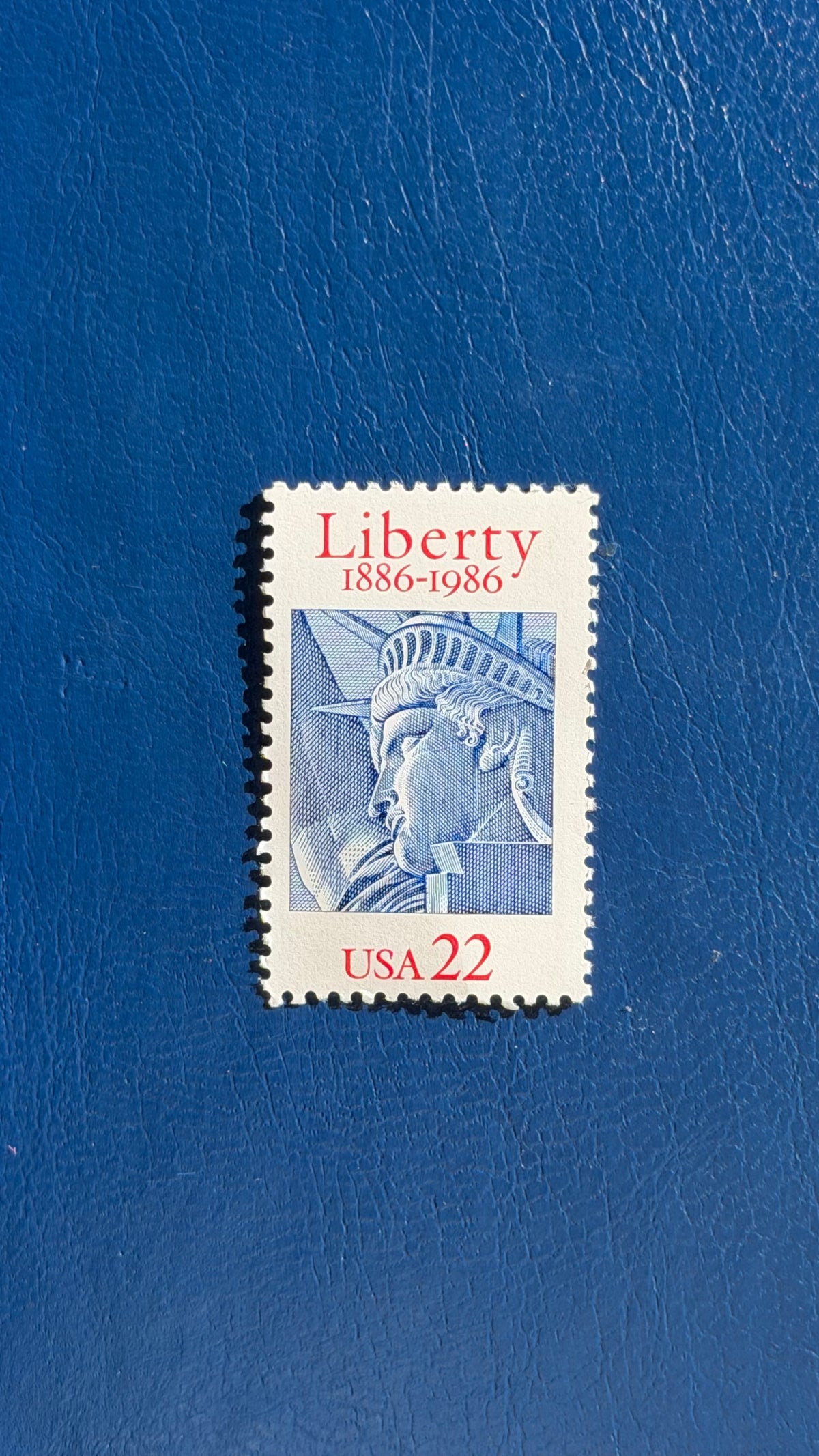 STATUE OF LIBERTY - AMERICA